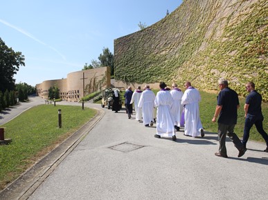 /A/2024/7/C/Sprovod s Barbara M Cindori (13).JPG