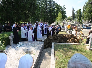 /A/2024/7/C/Sprovod s Barbara M Cindori (24).JPG