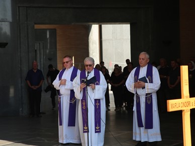 /A/2024/7/C/Sprovod s Barbara M Cindori (7).JPG