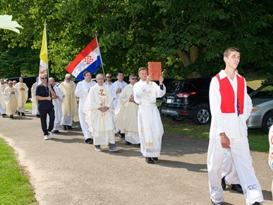 /A/2024/7/D/Krešimir i Marko Bušić proslavili mladu misu u Mississaugi (3).jpg