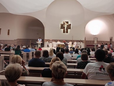 /A/2024/8/A/Nadbiskup Vukšić predvodio misno slavlje svetkovine bl. Augustina Kažotića na Peščenici2024 (1).jpg