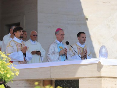 /A/2024/8/B/Nadbiskup Kutleša predvodio proslavu svetkovine Velike Gospe u Mariji Bistrici2024 (8).JPG