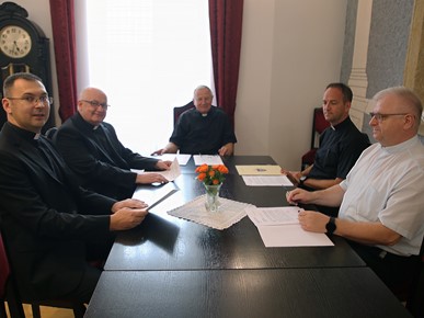 /A/2024/8/C/240822 primopredaja bogoslovije.jpg