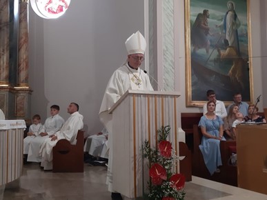 /A/2024/9/A/​Nuncij Lingua predvodio misno slavlje u Gornjoj Stubici (1).JPG