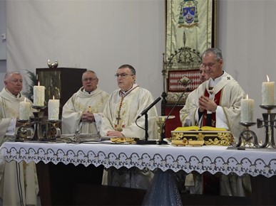 /A/2025/1/A/Nadbiskup Dražen Kutleša predvodio misno slavlje svetkovine Bogojavljenja (13).JPG