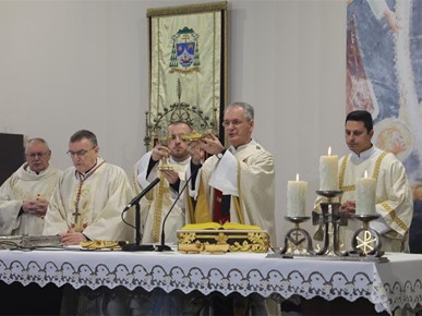 /A/2025/1/A/Nadbiskup Dražen Kutleša predvodio misno slavlje svetkovine Bogojavljenja (16).JPG