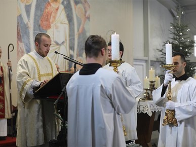 /A/2025/1/A/Nadbiskup Dražen Kutleša predvodio misno slavlje svetkovine Bogojavljenja (9).JPG