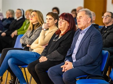 /A/2025/1/C/godina_i_vjecnost_predstavljanje_knjige-13.JPG