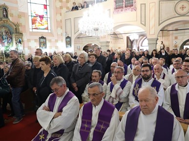 /A/2025/10/B/251009 Sprovodni obredi za preč. Đuru Saboleka (20).JPG