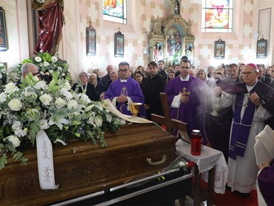 /A/2025/10/B/251009 Sprovodni obredi za preč. Đuru Saboleka (23).JPG