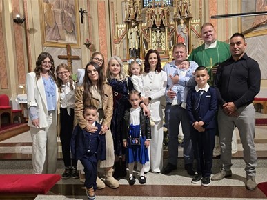 /A/2025/10/B/Kršteno peto dijete obitelji Hasilo u Župi sv. Nikole biskupa u Bistri (1).jpg