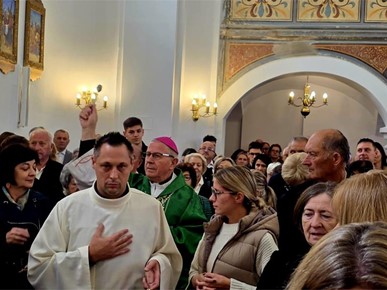 /A/2025/10/C/251012 Blagoslov obnovljene župne crkve sv. Jelene Križarice u Zaboku (11).jpg