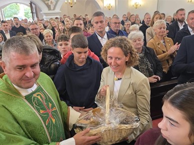 /A/2025/10/C/251012 Blagoslov obnovljene župne crkve sv. Jelene Križarice u Zaboku (6).jpg