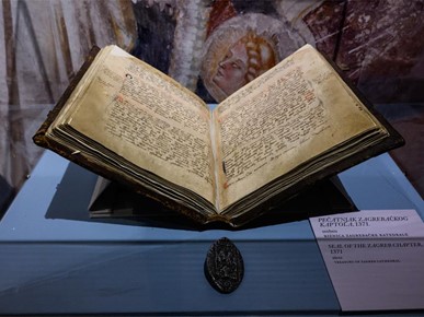 /A/2025/10/D/Otvorena izložba U početku bijaše kraljevstvo u Galeriji Klovićevi dvori (18).jpg