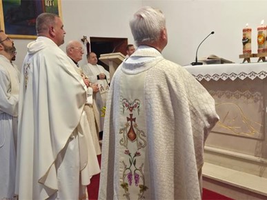 /A/2025/10/D/Proslavljena svetkovina sv. Terezije Avilske u Stepinčevu Karmelu (4).jpg