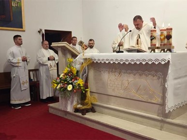 /A/2025/10/D/Proslavljena svetkovina sv. Terezije Avilske u Stepinčevu Karmelu (6).jpg