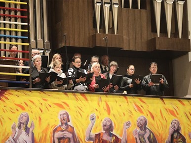 /A/2025/10/E/Nadbiskup Kutleša predvodio misno slavlje uoči blagdana sv. Luke na Svetom Duhu (3).JPG