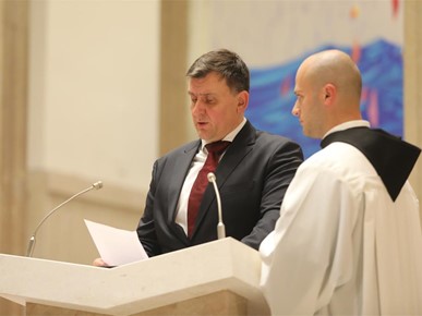 /A/2025/10/E/Nadbiskup Kutleša predvodio misno slavlje uoči blagdana sv. Luke na Svetom Duhu (6).JPG