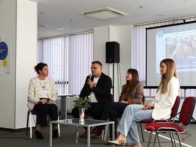 /A/2025/10/E/Svečano obilježen Erasmus Day 2025 na HKS-u (4).jpg