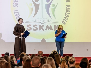 /A/2025/10/G/Održan 23. Susret srednjoškolske katoličke mladeži Karlovca (12).jpg