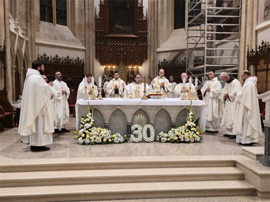 /A/2025/10/G/Proslavljeno 30 godina svećeništva fra Ivana Marića (3).jpg