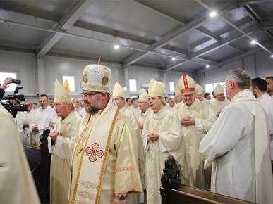 /A/2025/10/Kardinalova zlatna misa/251020 (28).JPG