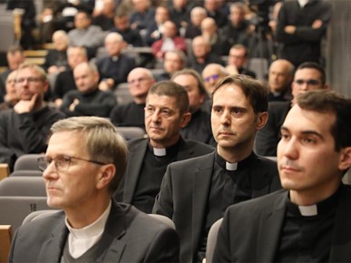 /A/2025/11/20251117/Svećenički dan/Imenovanje novih biskupa (9).JPG