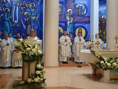 /A/2025/11/A/Biskup Šaško predvodio slavlje župne svetkovine Svih svetih u Sesvetama (8).JPG