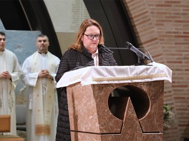 /A/2025/11/C/Nadbiskup Kutleša predvodio misno slavlje povodom 50. obljetnice Župe Duha Svetoga i 25. obljetnice posvete zavjetne crkve Sveta Mati Slobode na Jarunu (16).JPG