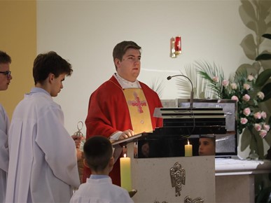 /A/2025/11/C/Župnu svetkovinu sv. Nikole Tavelića u Kustošiji predvodio nadbiskup Dražen Kutleša (6).JPG