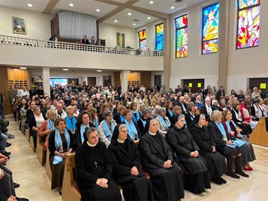 /A/2025/11/D/20. obljetnica Poslanika i Molitelja Božjeg Milosrđa (12).jpeg