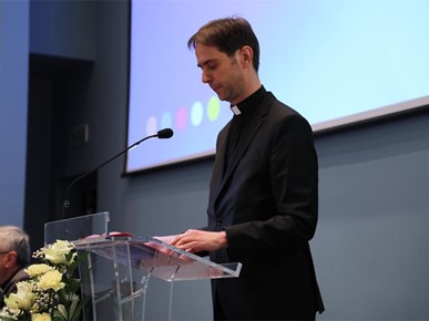 /A/2025/11/D/Predstavljen zbornik Dijalogom i suradnjom do svakog čovjeka dobre volje u čast prof. dr. sc. Stjepana Balobana (3).JPG