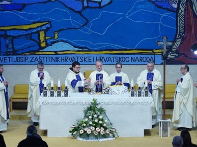 /A/2025/11/F/Održano prvo hodočašće umjetnika svetom Josipu Foto Ante Mateša IKA (14).jpg