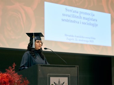 /A/2025/11/F/Promovirana nova generacija sveučilišnih magistara na HKS-u (13).jpg