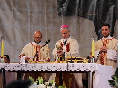 /A/2025/11/Svi sveti na Mirogoju/251101 Svi sveti_Mirogoj (26).JPG