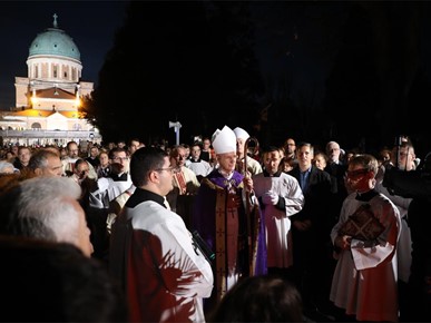 /A/2025/11/Svi sveti na Mirogoju/251101 Svi sveti_Mirogoj (54).JPG