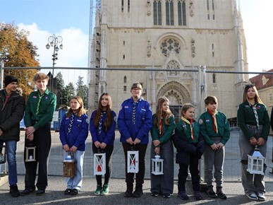 /A/2025/12/B/251207 Betlehemsko svjetlo (3).JPG