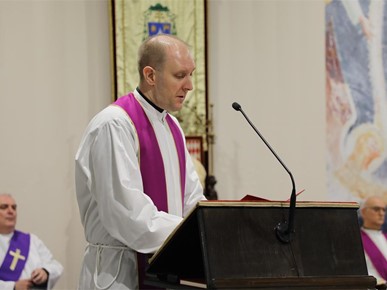 /A/2025/12/B/Devet kandidata Zagrebačke nadbiskupije za trajni đakonat postavljeno u službu lektora (9).JPG