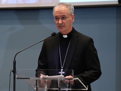 /A/2025/12/B/Otvoren Teološki simpozij povodom 60. obljetnice svečanog zatvaranja Drugoga vatikanskog koncila (3).JPG