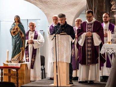 /A/2025/12/B/Vlč. Jakov Rađa predvodio misno slavlje četvrtog dana Pučkih misija Karlovačkog dekanata (3).jpg