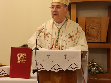 /A/2025/12/Božić/Biskup Šaško predvodio misu za Božić u Bešićima (2).JPG