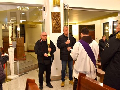 /A/2025/12/C/251205-BraniteljiPMKoren (10).jpg