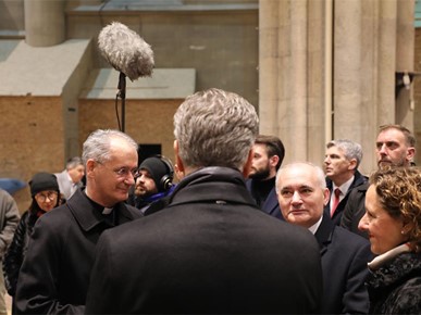 /A/2025/12/D/251212 Obilazak katedrale (21).JPG