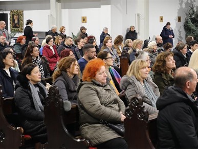 /A/2025/12/D/Održana adventska duhovna obnova za vjeroučiteljeice i odgojiteljice u vjeri  (15).JPG