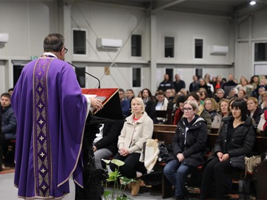 /A/2025/12/D/Održana adventska duhovna obnova za vjeroučiteljeice i odgojiteljice u vjeri  (18).JPG