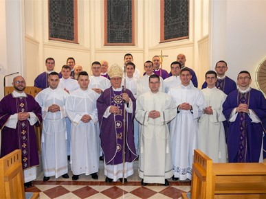 /A/2025/12/E/251211 Podjela službi lektorata i akolitata u Nadbiskupskom bogoslovnom sjemeništu (9).jpg