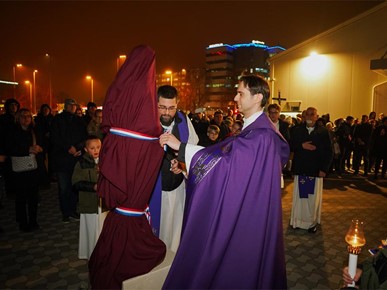 /A/2025/12/E/251216 Blagoslov kipa bl. Ivana Merza (12).jpg