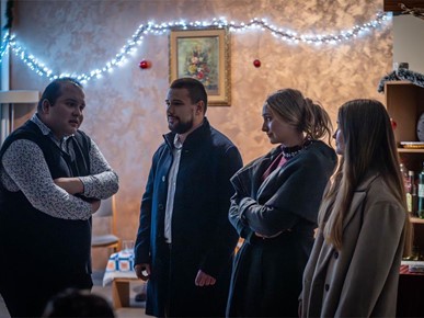 /A/2025/12/E/Mladi u Utrini održali predstavu Isus u gostioni (5).jpeg