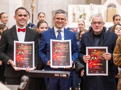 /A/2025/12/E/Održan 10. festival adventskih i božićnih pjesama u crkvi sv. Marka (4).jpg