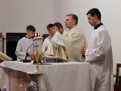 /A/2025/12/E/Sv. Ivan od Križa u Karmelu u Brezovici (3).jpg